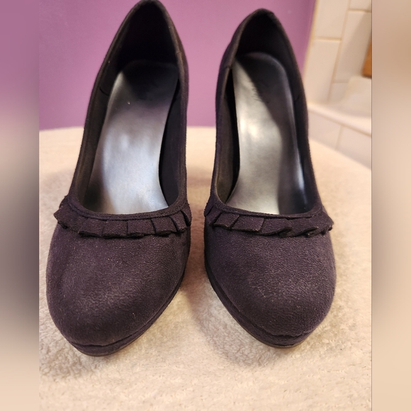 Fioni Dark Blue Suede High Heels - Picture 2 of 8